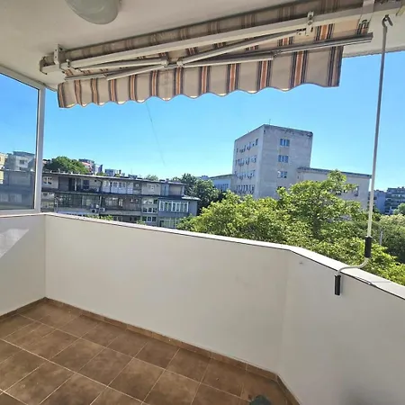 Apartament Grand Oborishte Warna